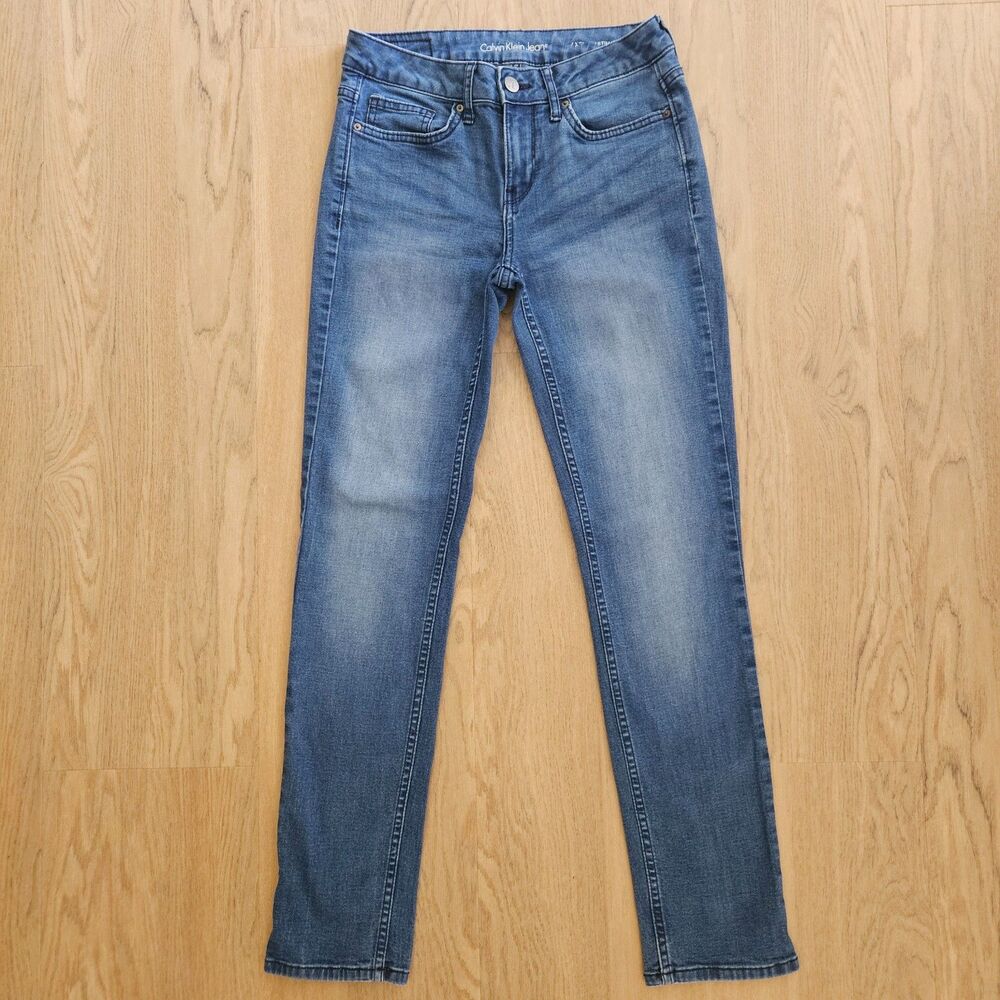 Calvin Klein Ultimate Skinny Jeans Womens Sz 28x29 Dark Wash